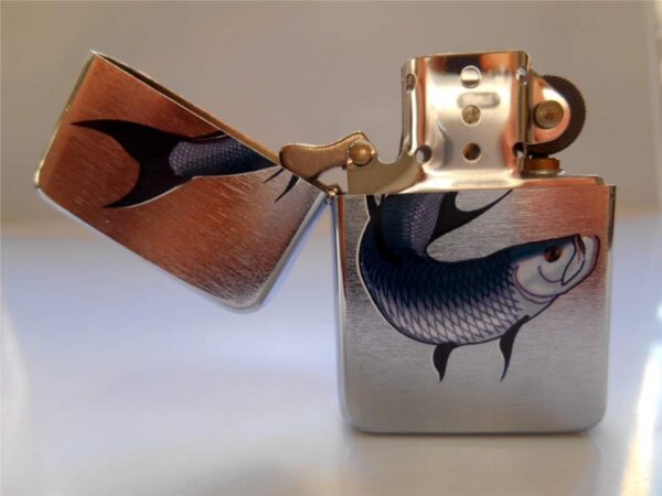 Encendedor modelo pez 4